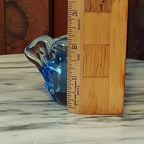 Blue Glass Bunny - Picture 3 of 12
